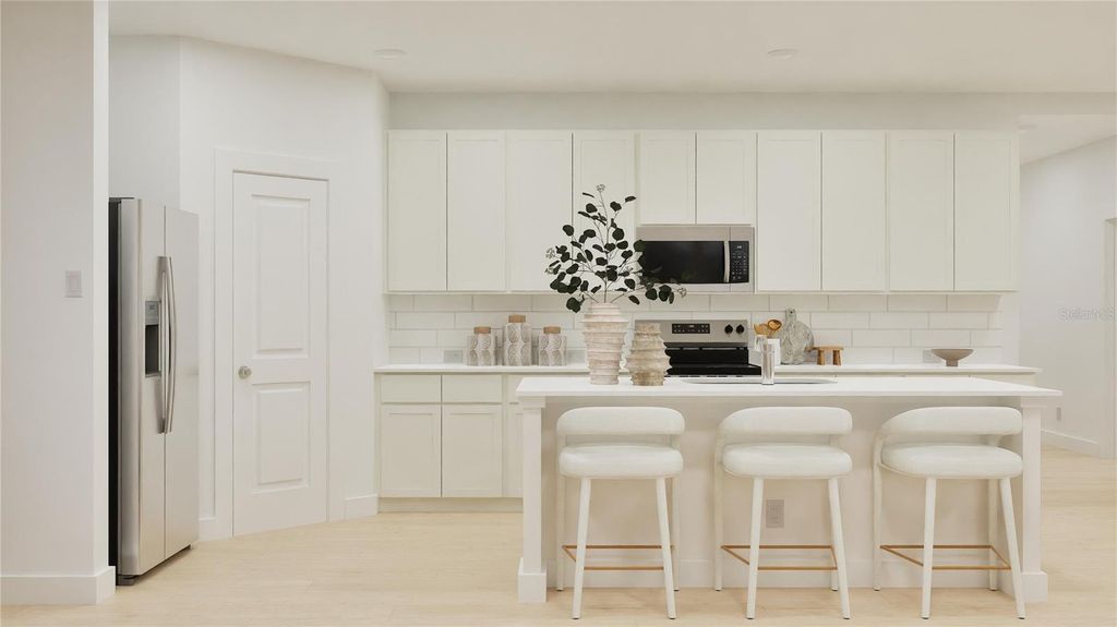 Image 2 of property listing at 865 TUNDRA LOOP, Groveland, FL 34736