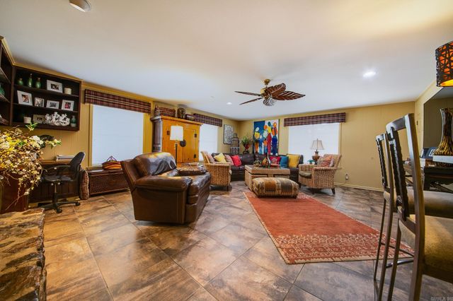 572 Cherrywood Drive, Cabot, AR 72023