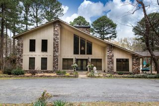 572 Cherrywood Drive, Cabot, AR 72023
