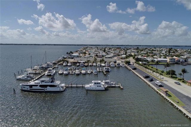 833 Nettles Boulevard, Jensen Beach, FL 34957