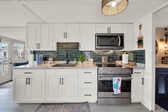 833 Nettles Boulevard, Jensen Beach, FL 34957