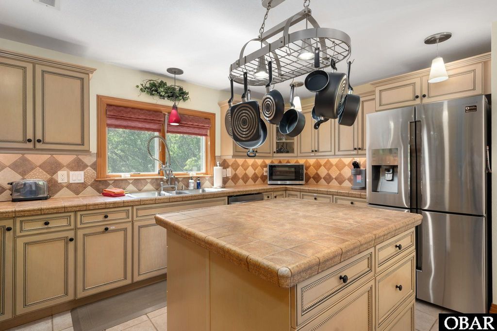 Image 13 of property listing at 294 Hillcrest Drive Lot 20, Southern Shores, NC 27949