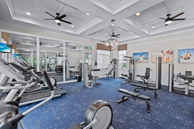 6001 Woods Edge Circle, Riviera Beach, FL 33410