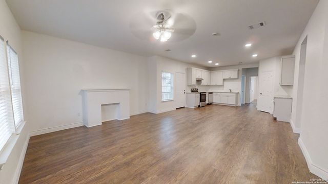 1119 MCKINLEY AVE, San Antonio, TX 78210