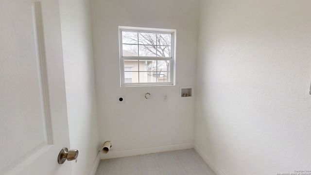 1119 MCKINLEY AVE, San Antonio, TX 78210