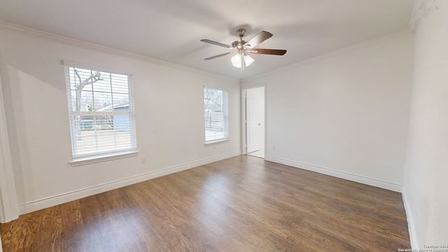 1119 MCKINLEY AVE, San Antonio, TX 78210