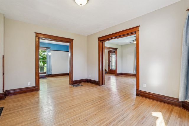 106 E Jefferson Street, Montezuma, IA 50171