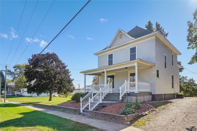 106 E Jefferson Street, Montezuma, IA 50171