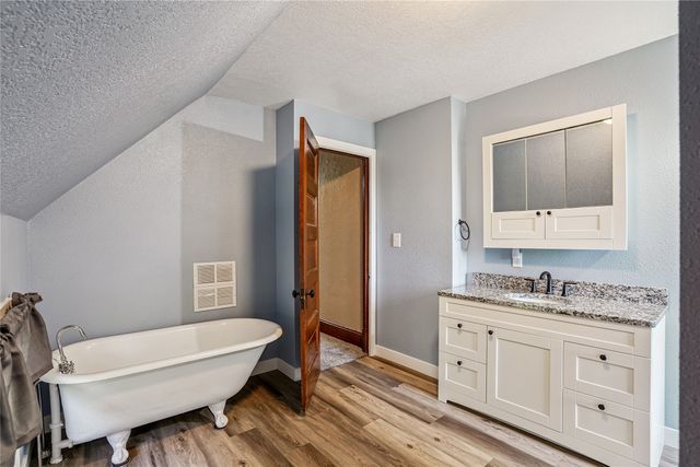 106 E Jefferson Street, Montezuma, IA 50171