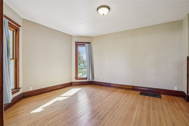 106 E Jefferson Street, Montezuma, IA 50171