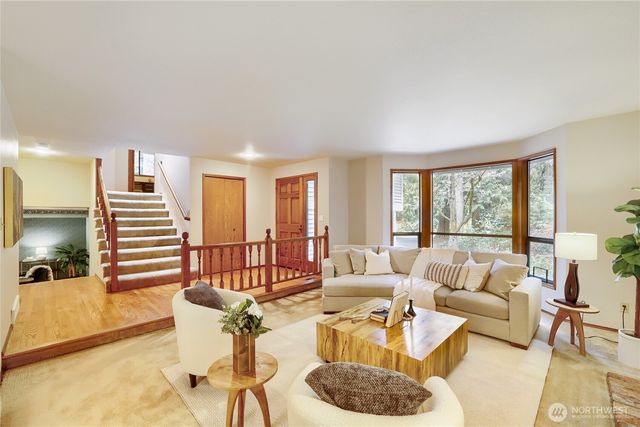 20525 NE 68th Street, Redmond, WA 98053