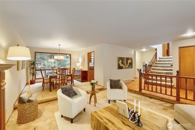 20525 NE 68th Street, Redmond, WA 98053