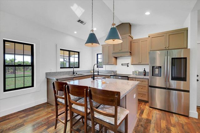 1102-1112 Barry Rd, Yuba City, CA 95991