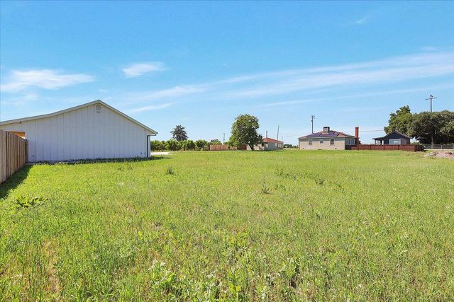 1102-1112 Barry Rd, Yuba City, CA 95991