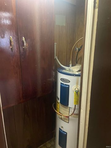 517 S Main Street, Jonesboro, IN 46938