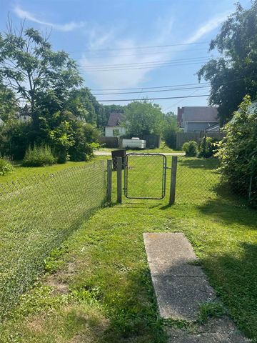 517 S Main Street, Jonesboro, IN 46938