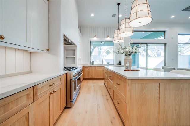 1906 Woodhead Street, Houston, TX 77019