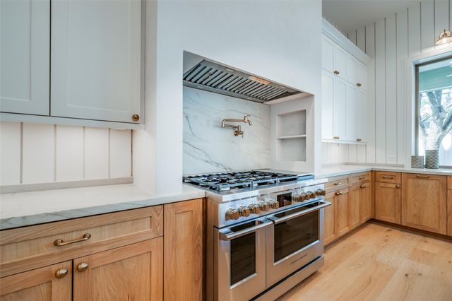 1906 Woodhead Street, Houston, TX 77019