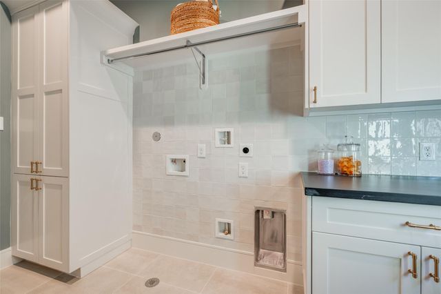 1906 Woodhead Street, Houston, TX 77019