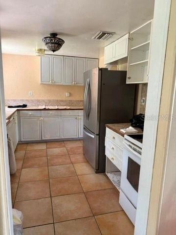 210 47TH STREET W, Bradenton, FL 34209