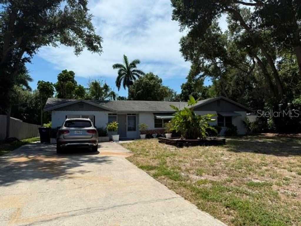 210 47TH STREET W, Bradenton, FL 34209