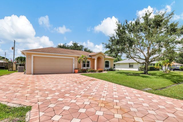 2426 SE Betty Road, Port St Lucie, FL 34952