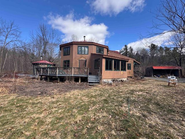 652 Lewis Creek Road, Hinesburg, VT 05461