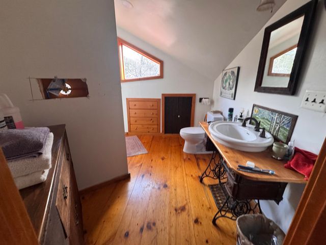 652 Lewis Creek Road, Hinesburg, VT 05461