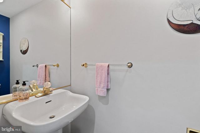 101 W HILL STREET, Baltimore, MD 21230