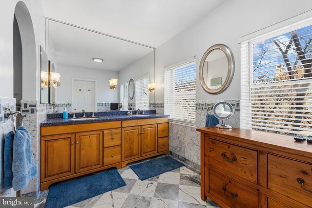 101 W HILL STREET, Baltimore, MD 21230