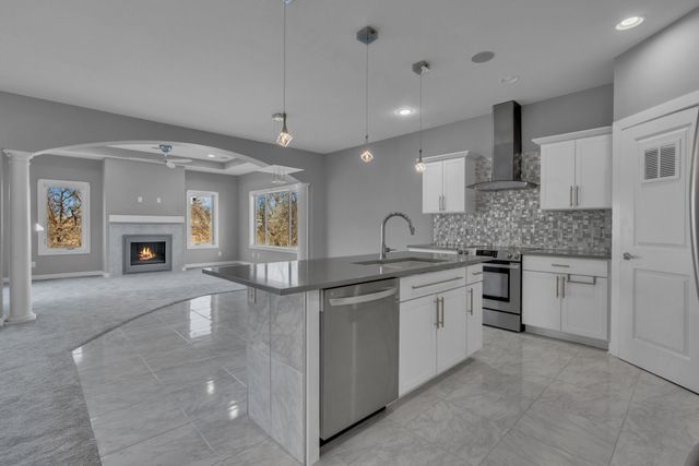 4300 SW 33rd Street, Des Moines, IA 50321