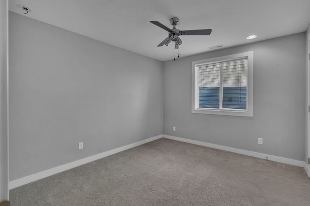 4300 SW 33rd Street, Des Moines, IA 50321