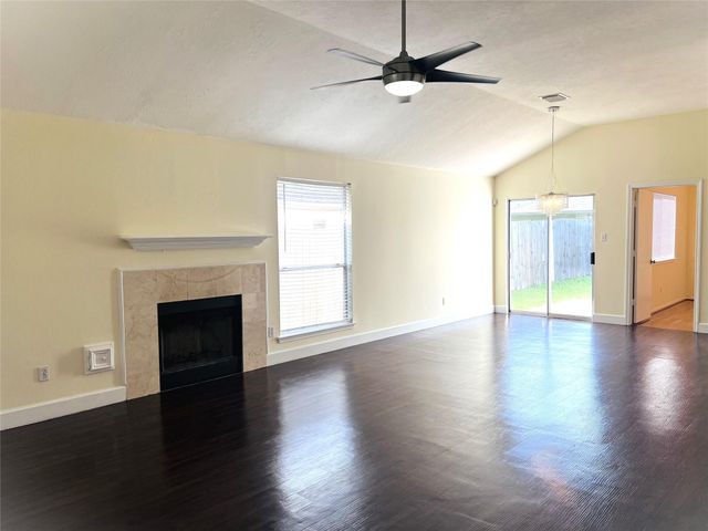 15330 Riverside Grove Drive, Houston, TX 77083