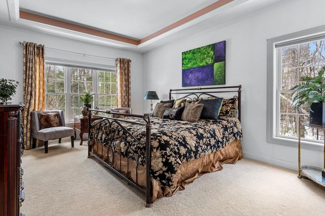 5 Briar Court, Hooksett, NH 03106