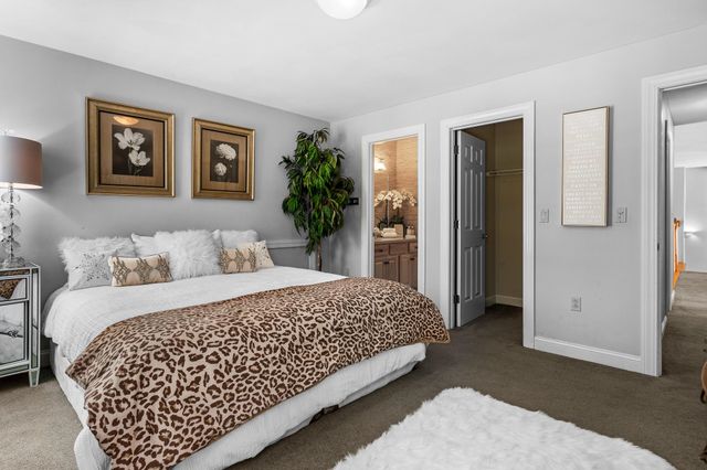 5 Briar Court, Hooksett, NH 03106