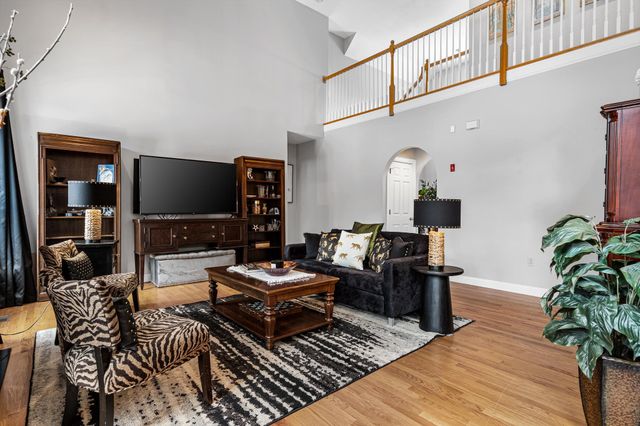 5 Briar Court, Hooksett, NH 03106