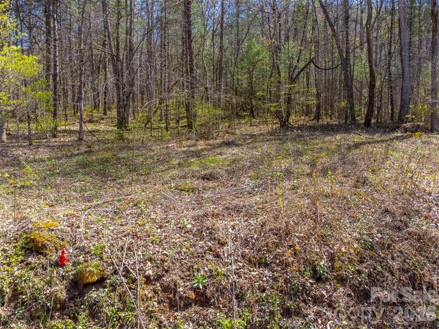 306 Cedar Creek Farm Road, Tuckasegee, NC 28783