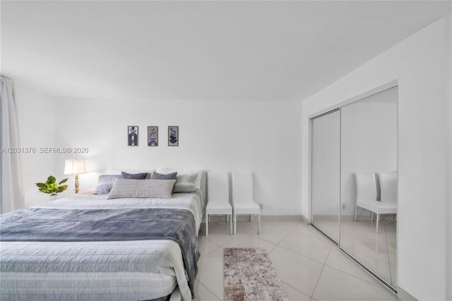 2101 S Ocean Drive 204, Hollywood, FL 33019