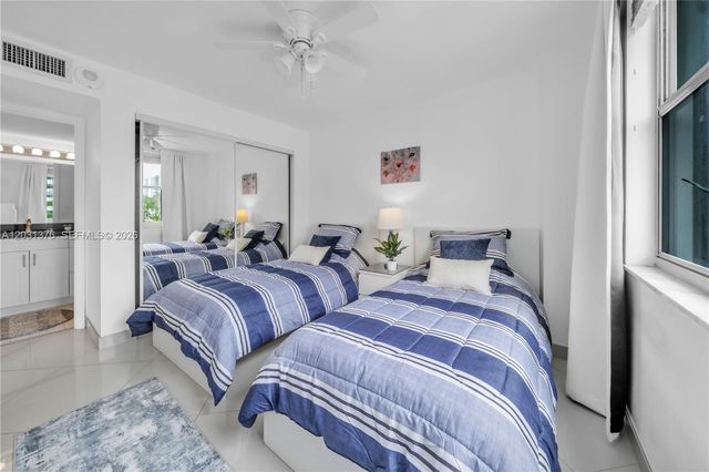2101 S Ocean Drive 204, Hollywood, FL 33019