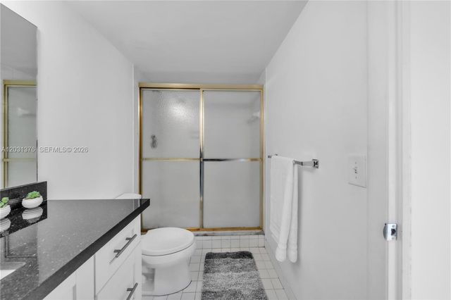 2101 S Ocean Drive 204, Hollywood, FL 33019