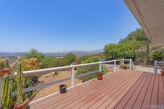 30727 Rolling Hills Drive, Valley Center, CA 92082