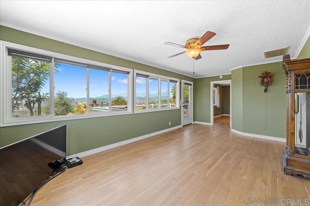 30727 Rolling Hills Drive, Valley Center, CA 92082