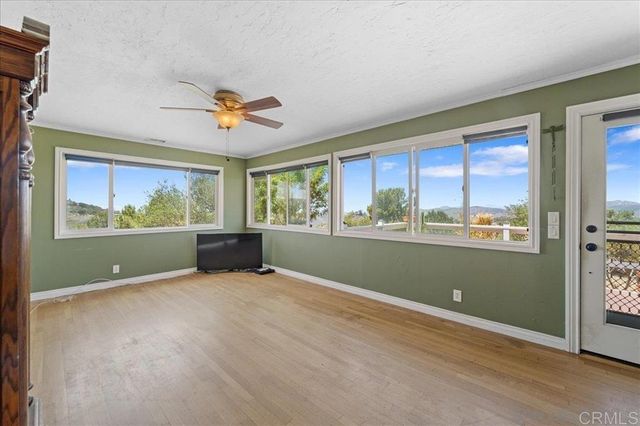 30727 Rolling Hills Drive, Valley Center, CA 92082