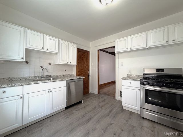 110 Commonwealth Avenue, Buffalo, NY 14216