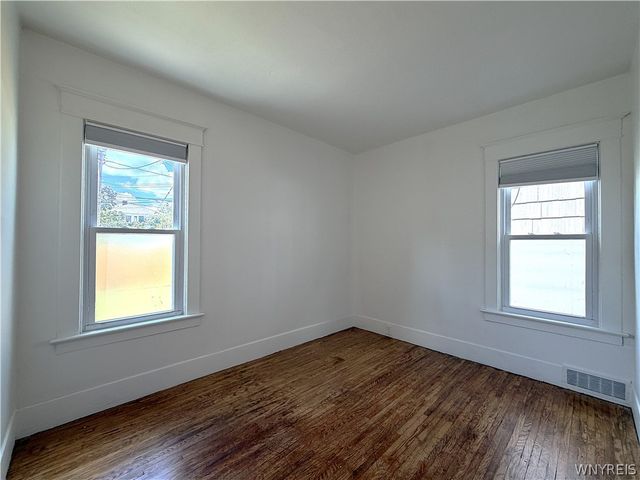 110 Commonwealth Avenue, Buffalo, NY 14216