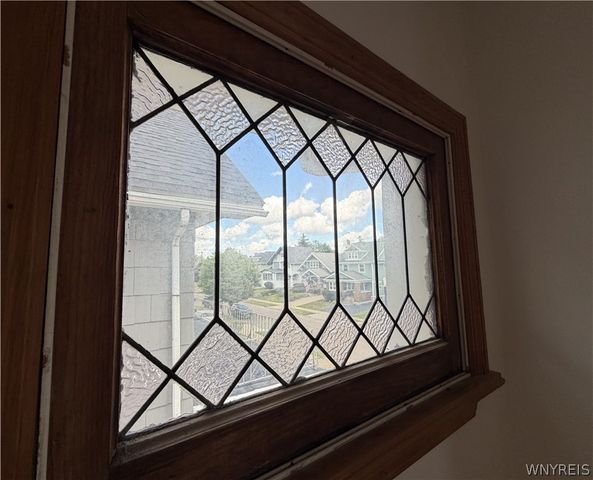 110 Commonwealth Avenue, Buffalo, NY 14216