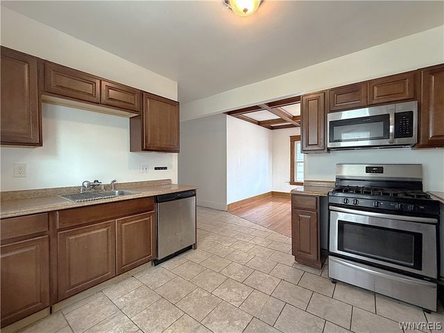110 Commonwealth Avenue, Buffalo, NY 14216