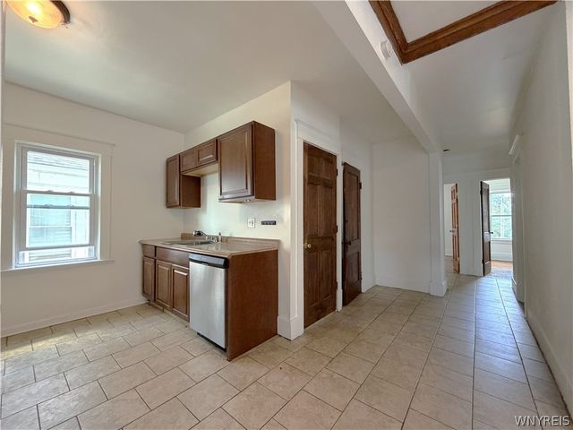 110 Commonwealth Avenue, Buffalo, NY 14216