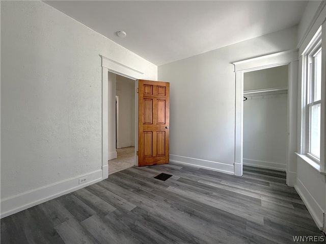 110 Commonwealth Avenue, Buffalo, NY 14216