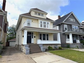 110 Commonwealth Avenue, Buffalo, NY 14216